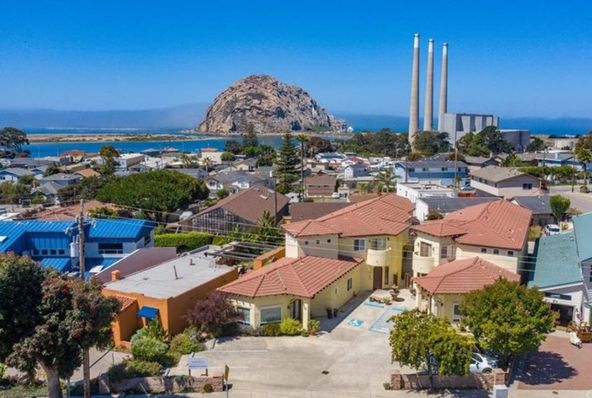 Quintana Plaza: 365 Quintana Rd, Morro Bay, CA 93442